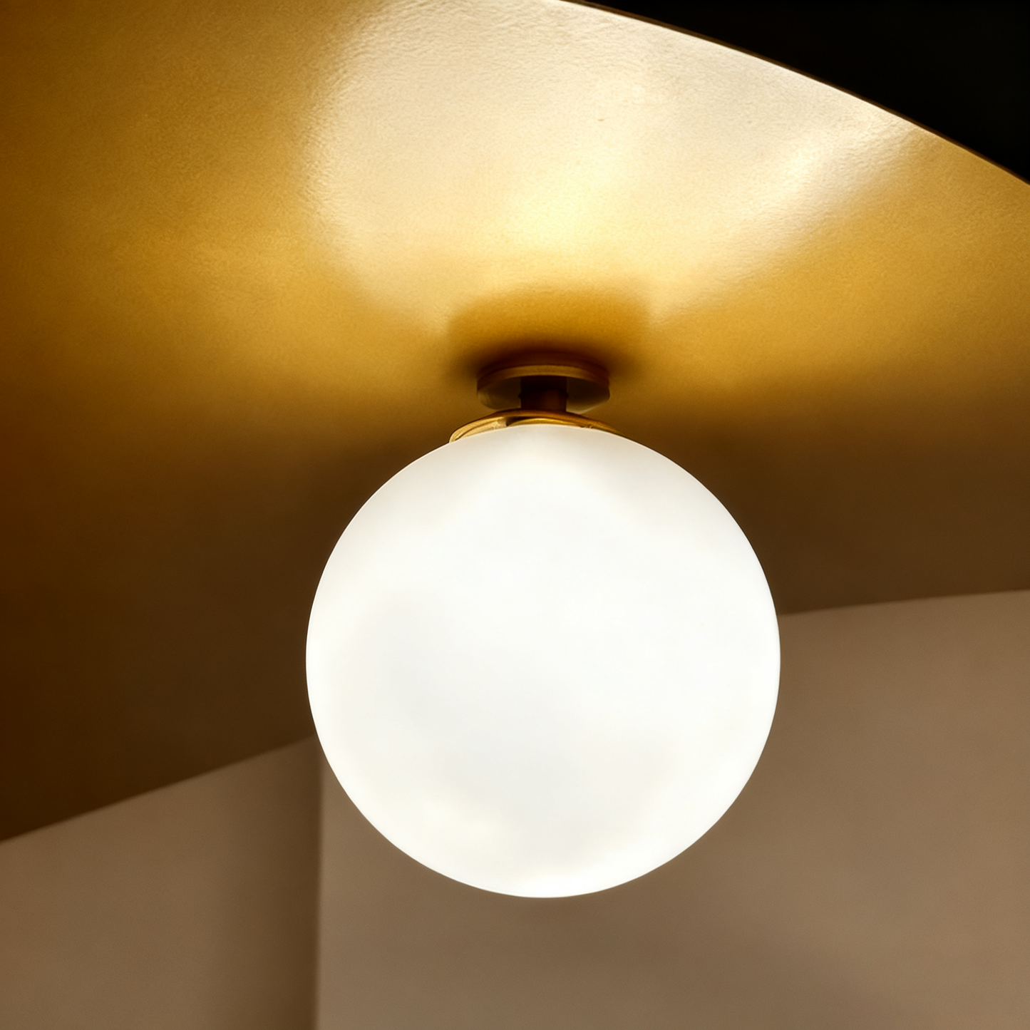 Modern Petal Chandelier - Mid-Century Tri-Tone Leaf Pendant Light