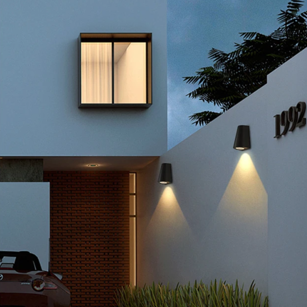 Outdoor Wall Lights