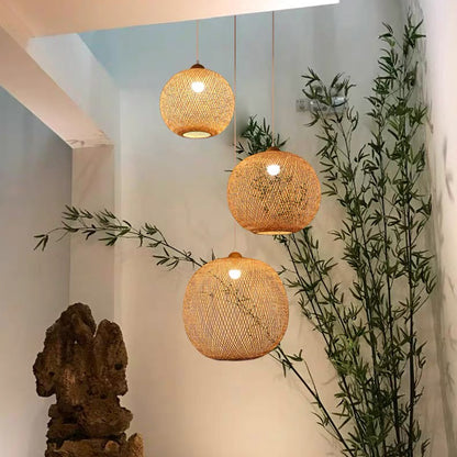 Natural Bamboo Hand-Woven Pendant Light