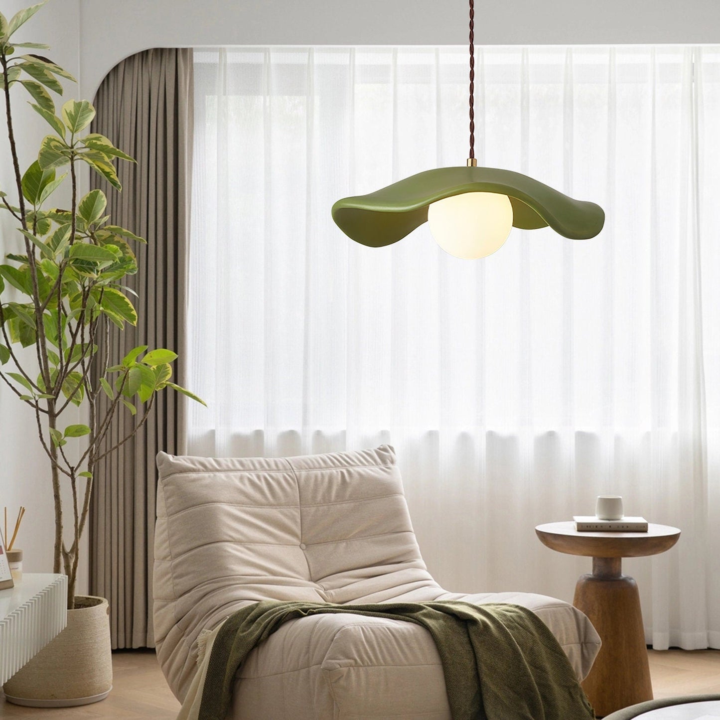 Cream Green Style Dining Room Pendant Light Creative Resin Pendant Lamp Shade
