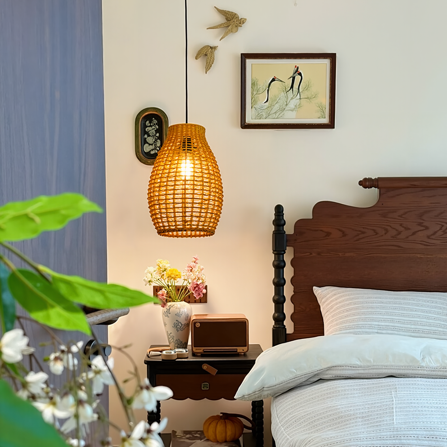 Modern Hand-Woven Rattan Teardrop Pendant Light - Japandi Boho Weave Chandelier
