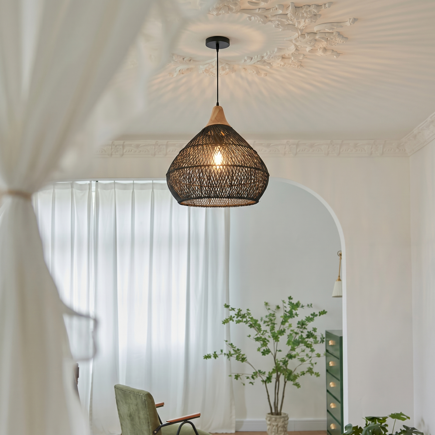 Modern Matte Black Rattan Pendant Light - Industrial Teardrop Chandelier