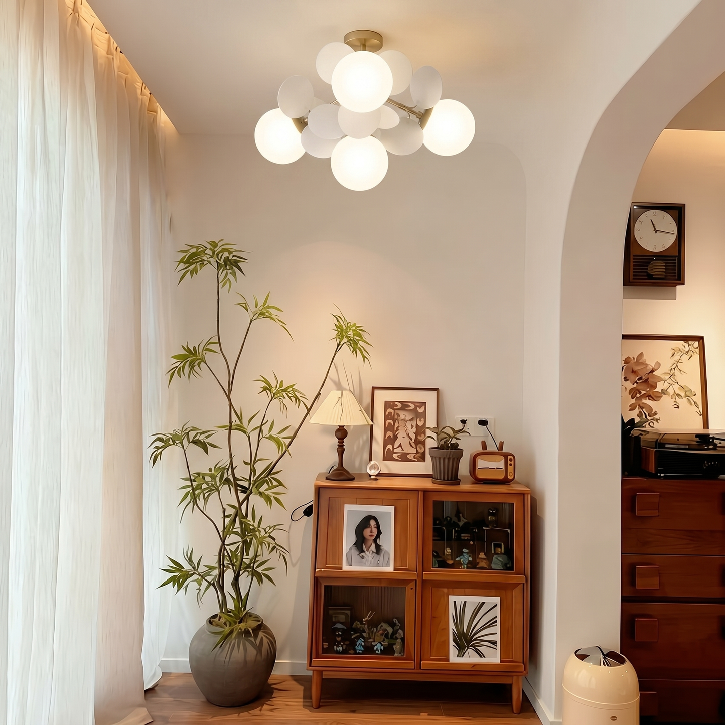 Modern White Petal Ceiling Light - Nordic Cloud Flush Mount Lamp