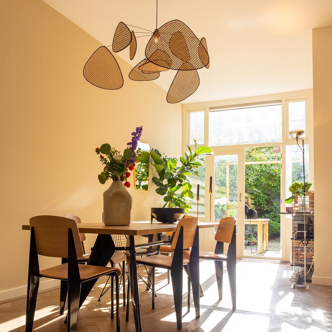 Modern Rattan Pendant Light – Artistic Multi-Leaf Woven Chandelier for Dining & Living Room